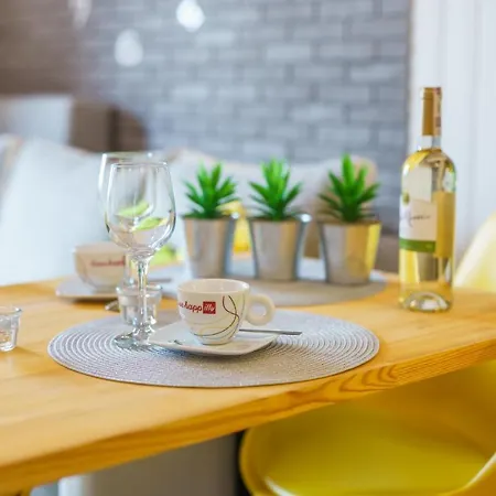 Color Apartament Kolorowy Апартаменты Колобжег